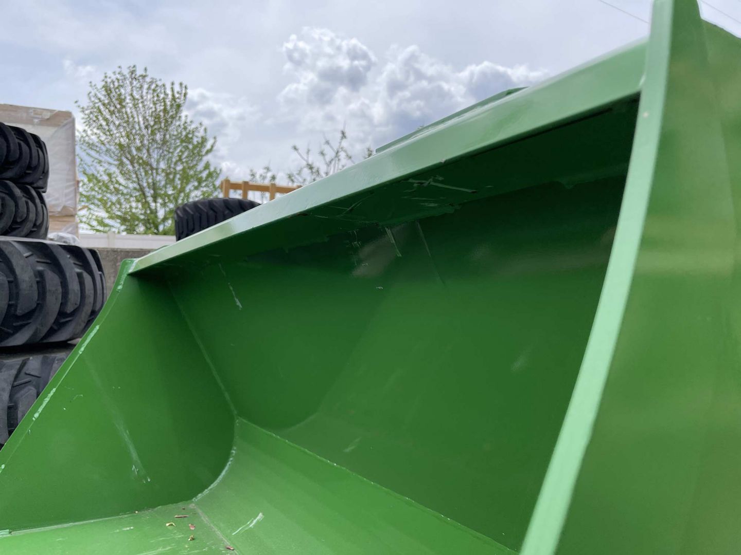 Bucket for Tractor Heavy Duty, High Volume by HLA Good Works Tractors