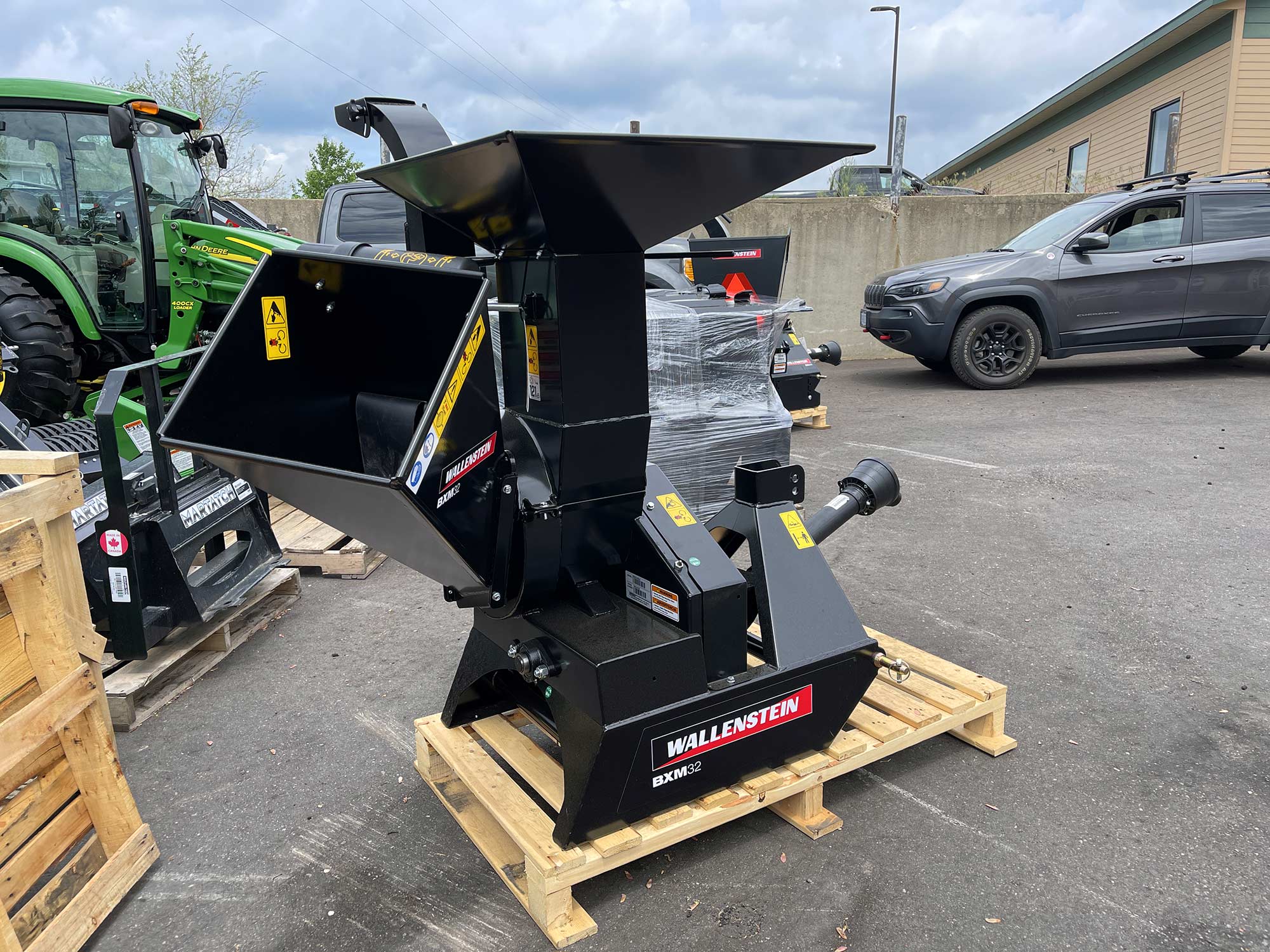 Buy PTO Chipper & Shredder by Wallenstein Good Works Tractors