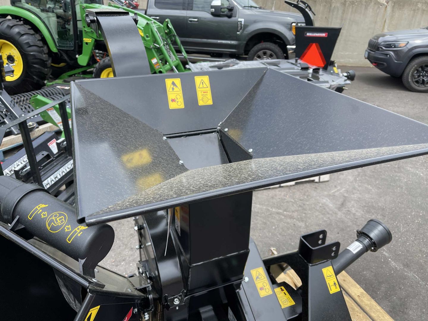 Buy PTO Chipper & Shredder by Wallenstein Good Works Tractors