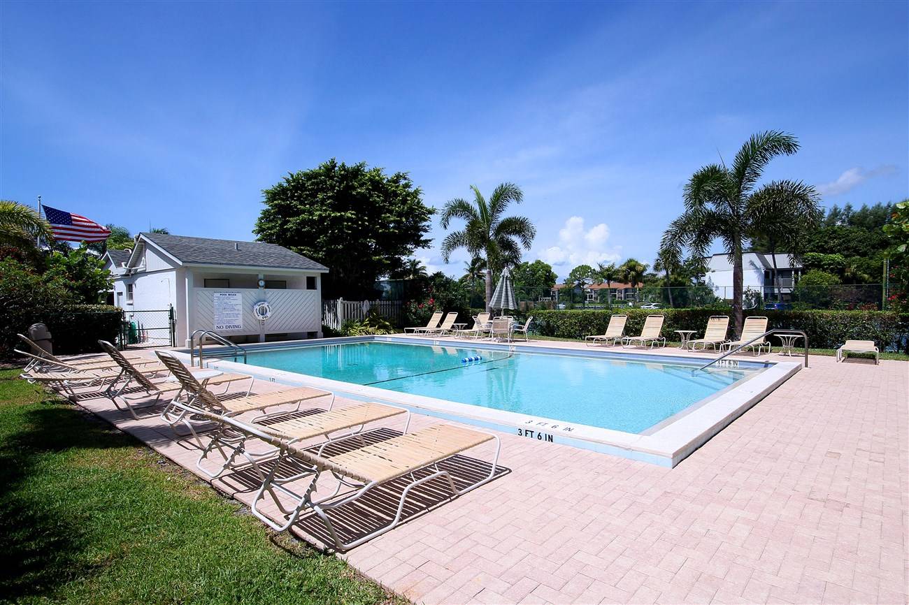 Mariner Pointe Vacation Condo Rentals Sanibel Island, Florida Rentals