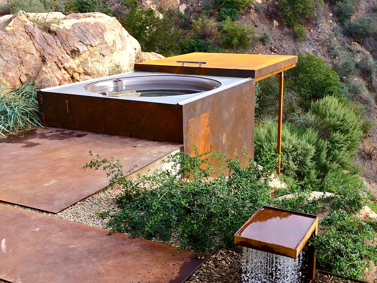 Wooden Hot Tubs and Spas Gordon & Grant