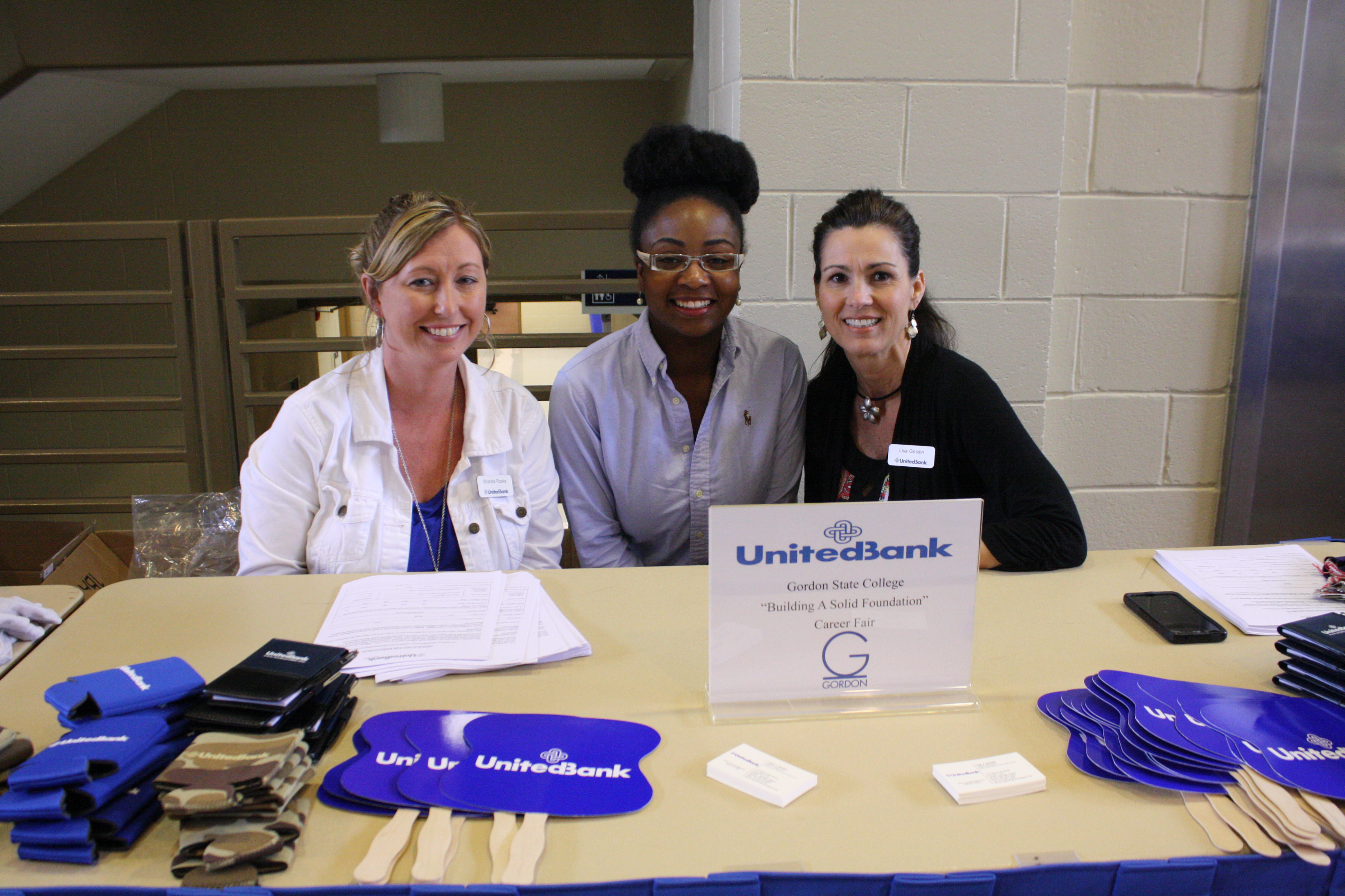 Students, Potential Employers Connect Through Career Fair Gordon