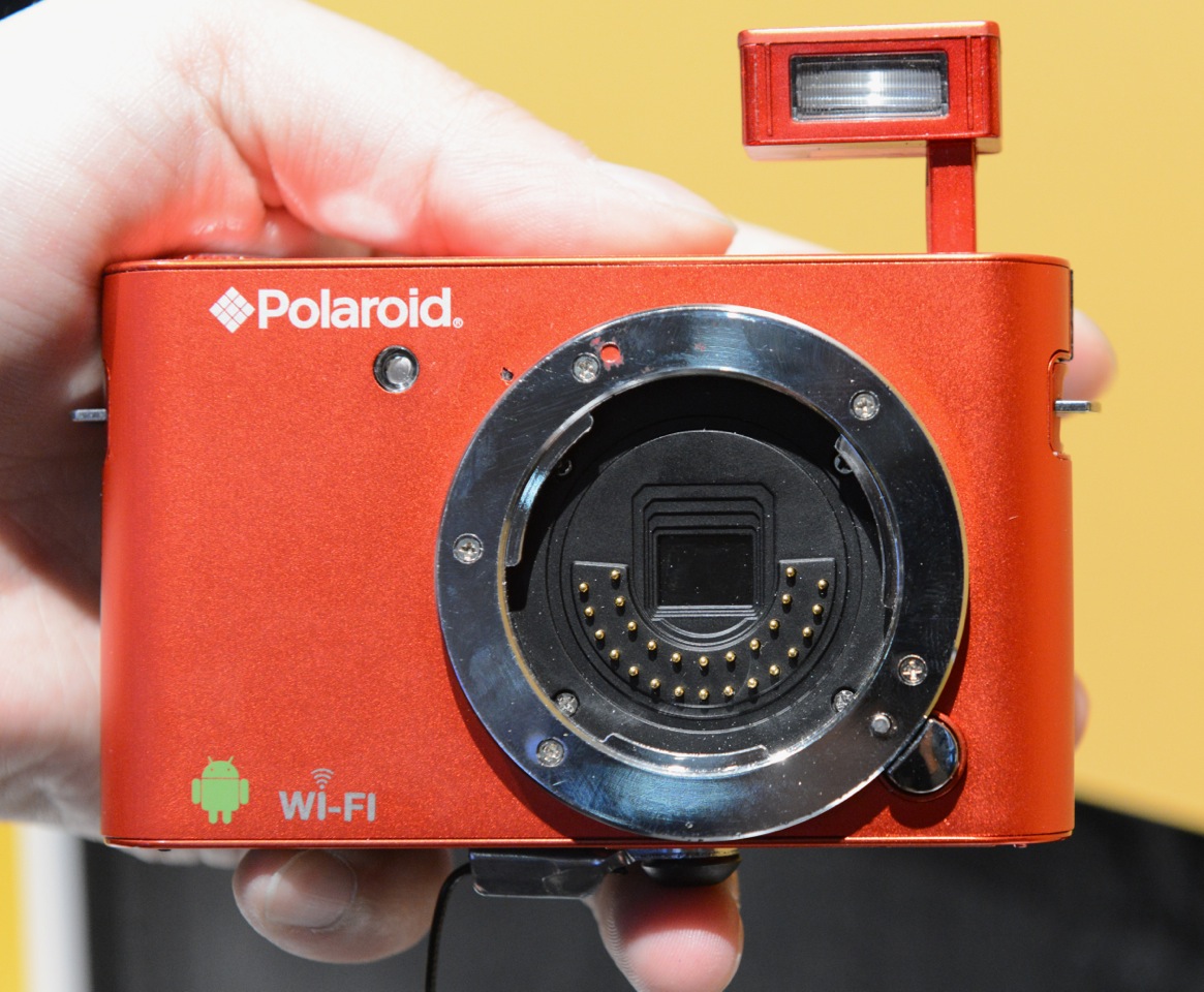 Polaroid's Android Interchangeable Lens Camera Offers Flexibility
