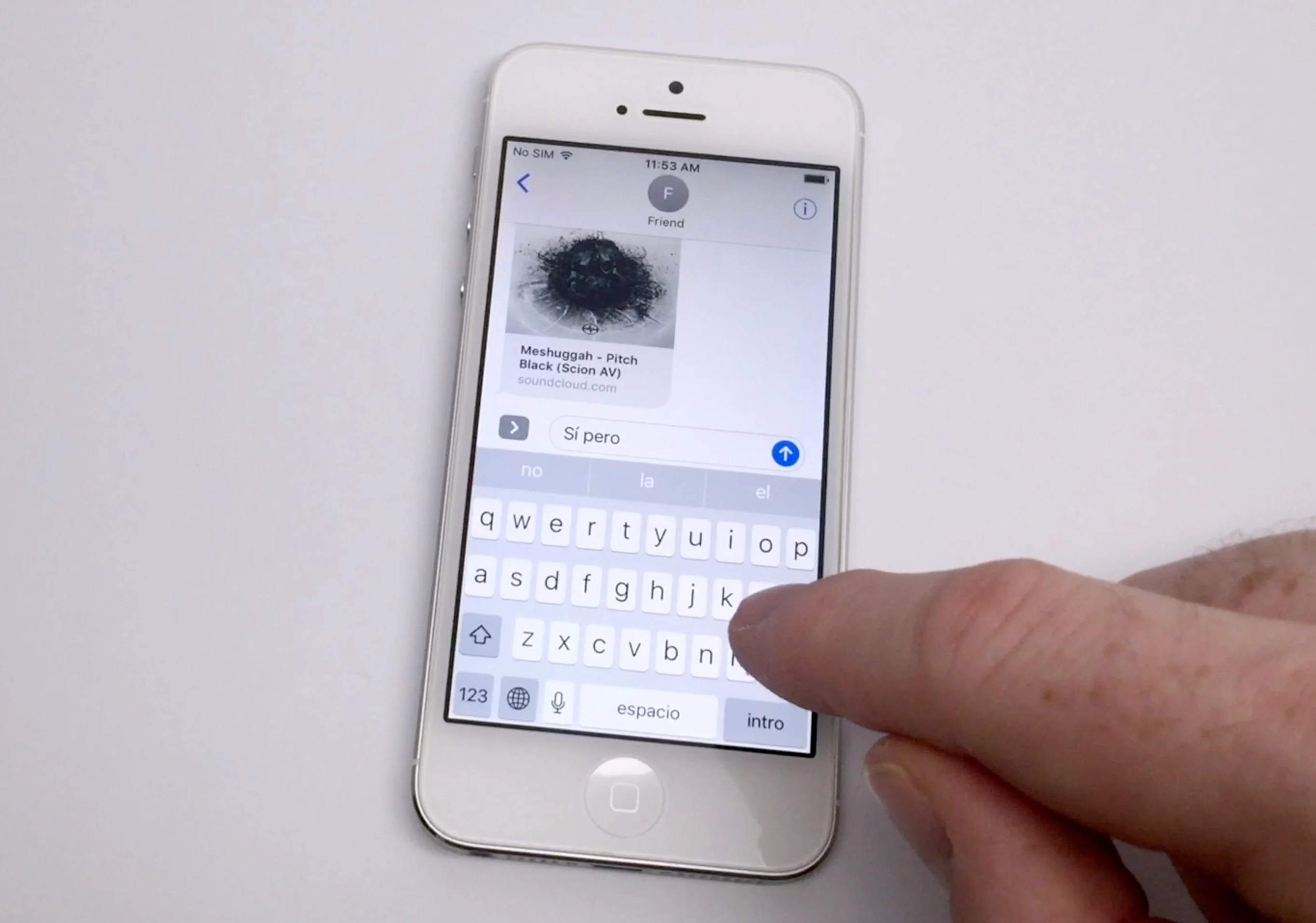 How to Type in Two Languages on iPhone