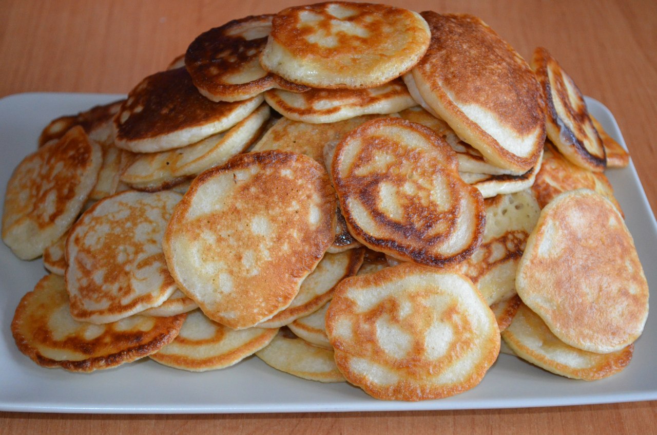 Lush pancakes without eggs (fried in a little oil) Recipe (3/5)