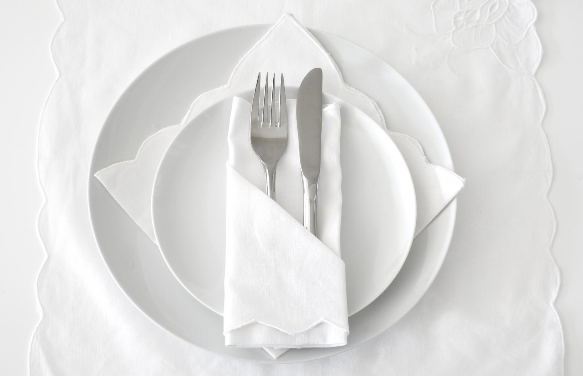 10 ways to fold napkins that will wow your guests