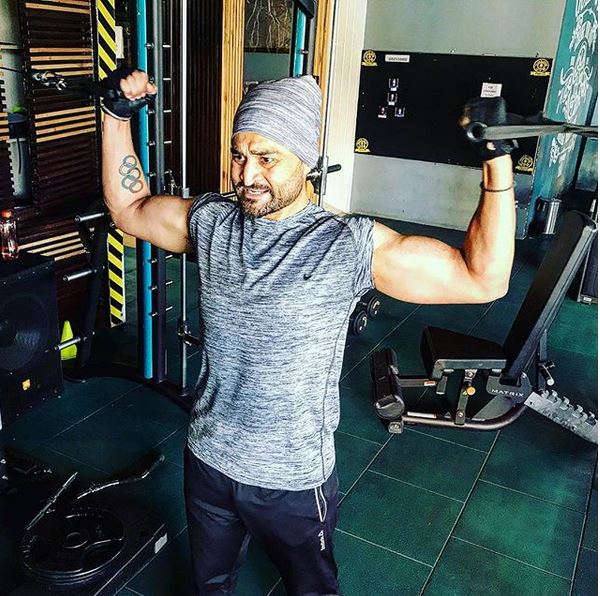 Sandeep Singh Biography Wiki Age Height Spouse Career Affairs(025)