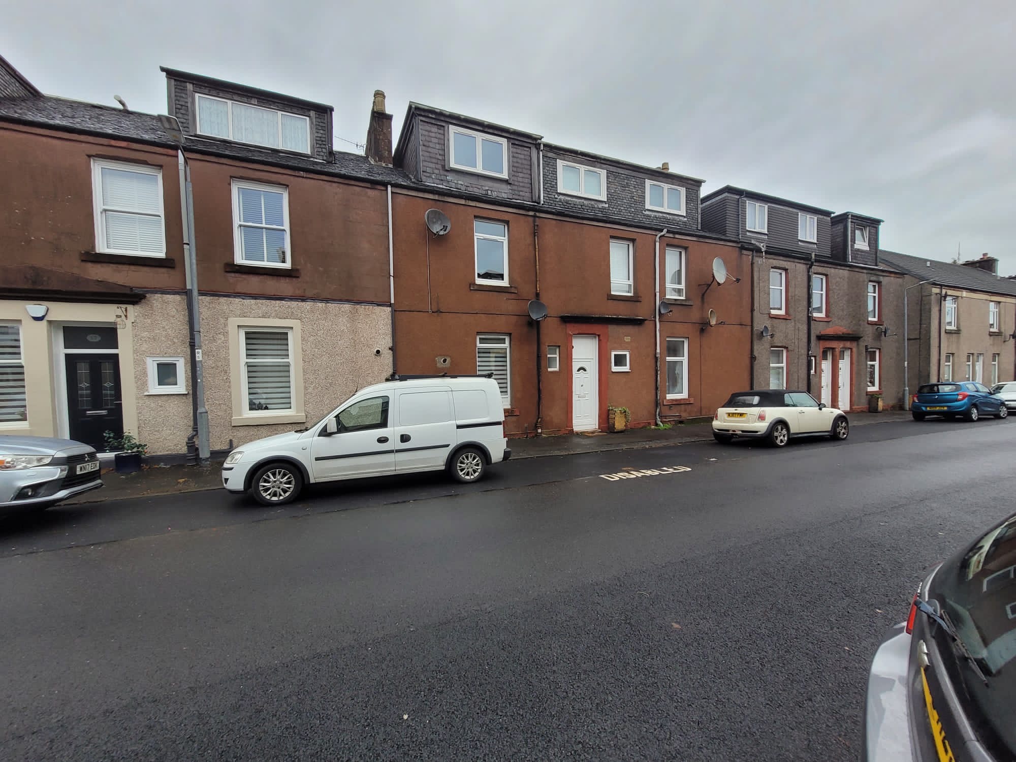 £500 PCM Wilson Street, Alexandria