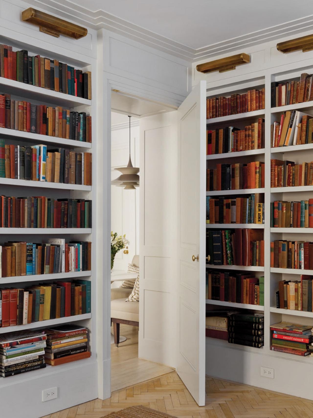 The 54 Sample Corner Bookcase Ideas For Small Room