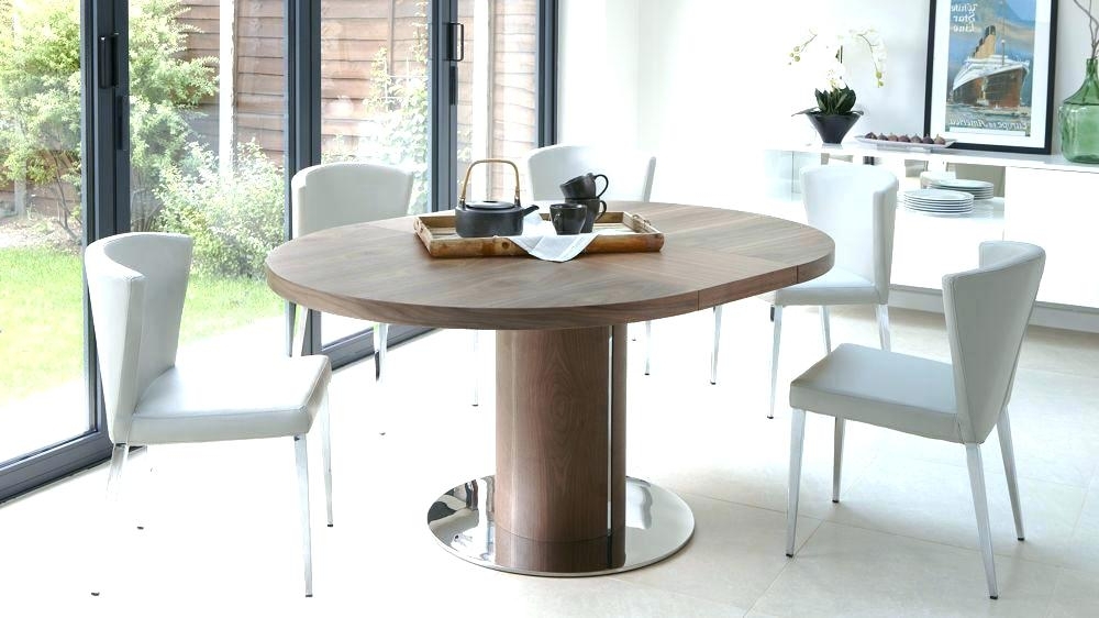 Best 20+ of Circular Extending Dining Tables and Chairs