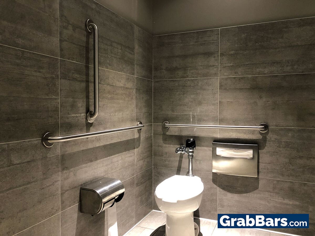 Should Grab Bars Be Vertical or Horizontal?