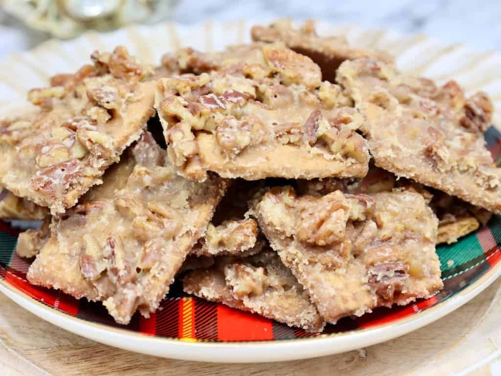 Brown Sugar Pecan Pie Bark Recipe Graham Cracker Toffee Grace Like