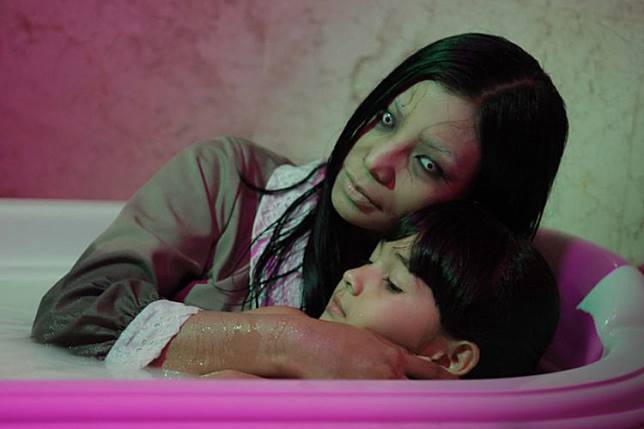 Mengenal Asih Sebelum Jadi Hantu dari Kacamata Novelnya