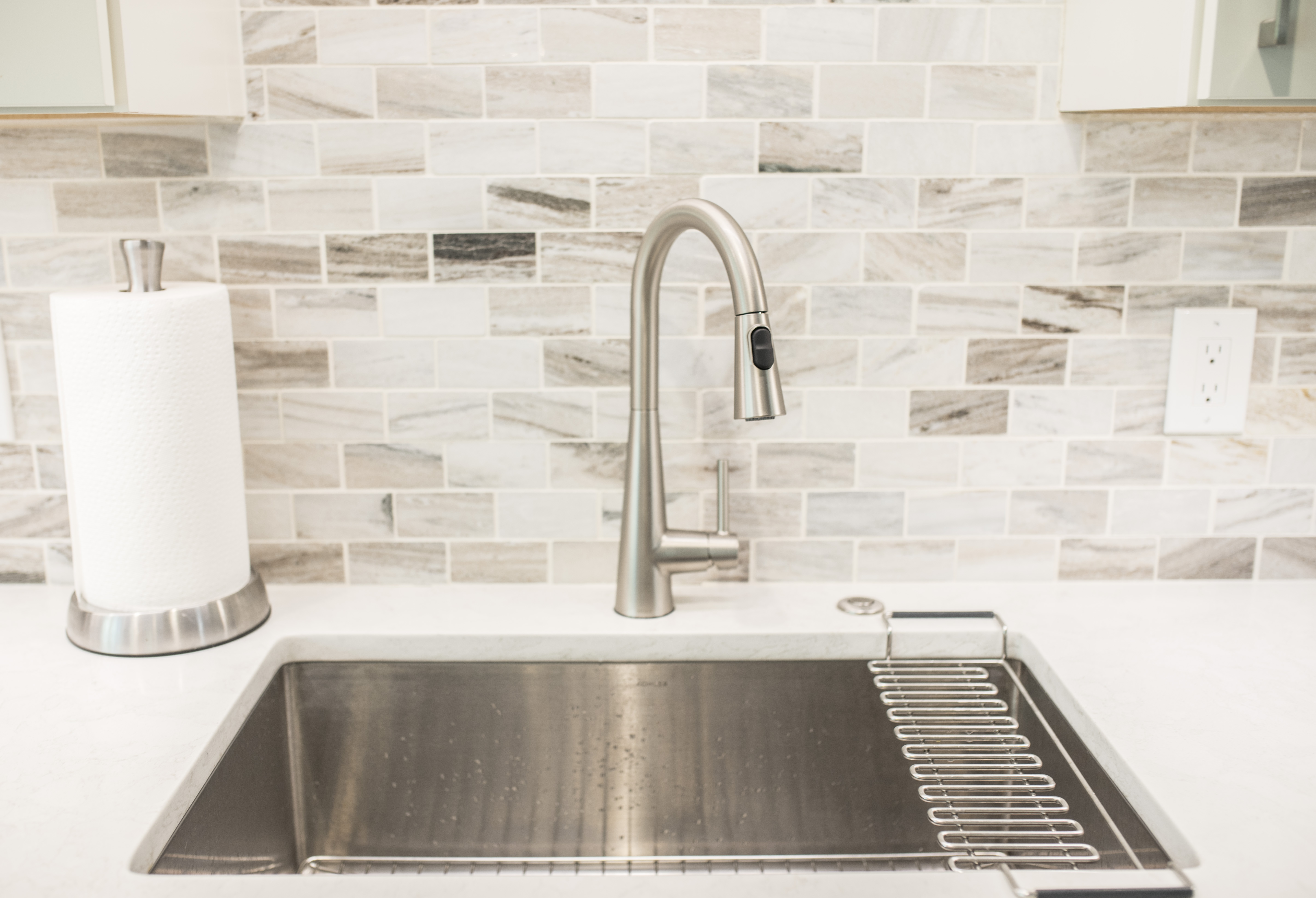 Gallery Kitchens and Baths by Grande Decor