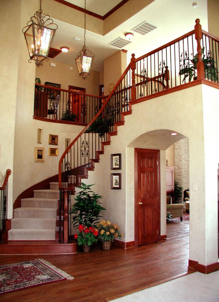 Falcon Ridge II 2919