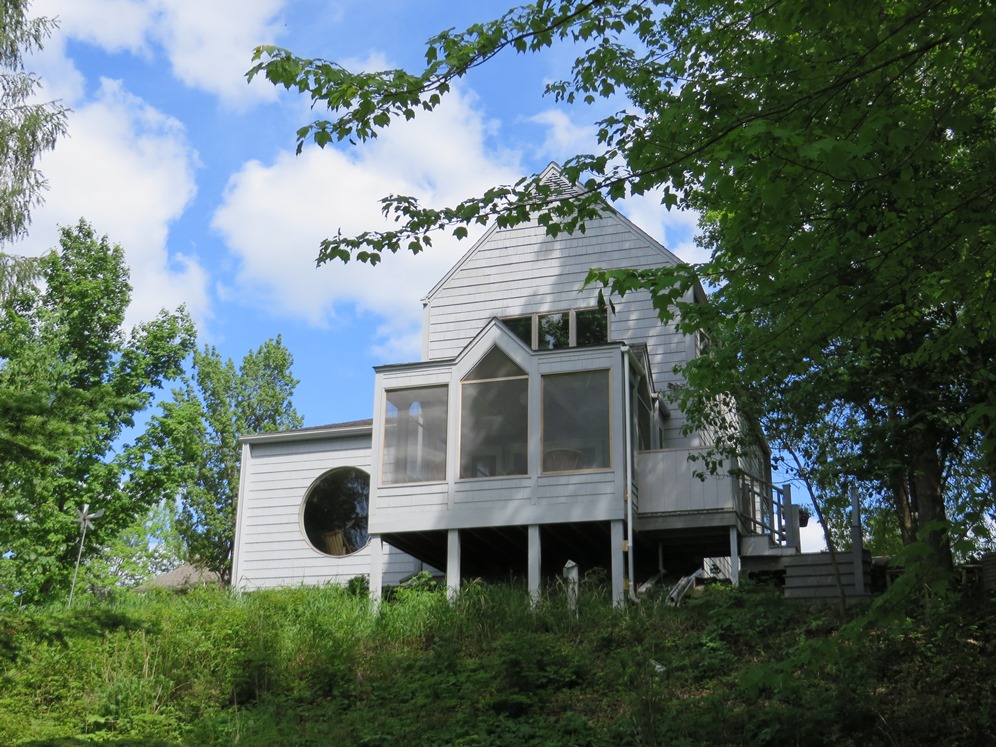 Coldwell Banker/Northwoods Realty Charlotte McDermott Grand Rapids