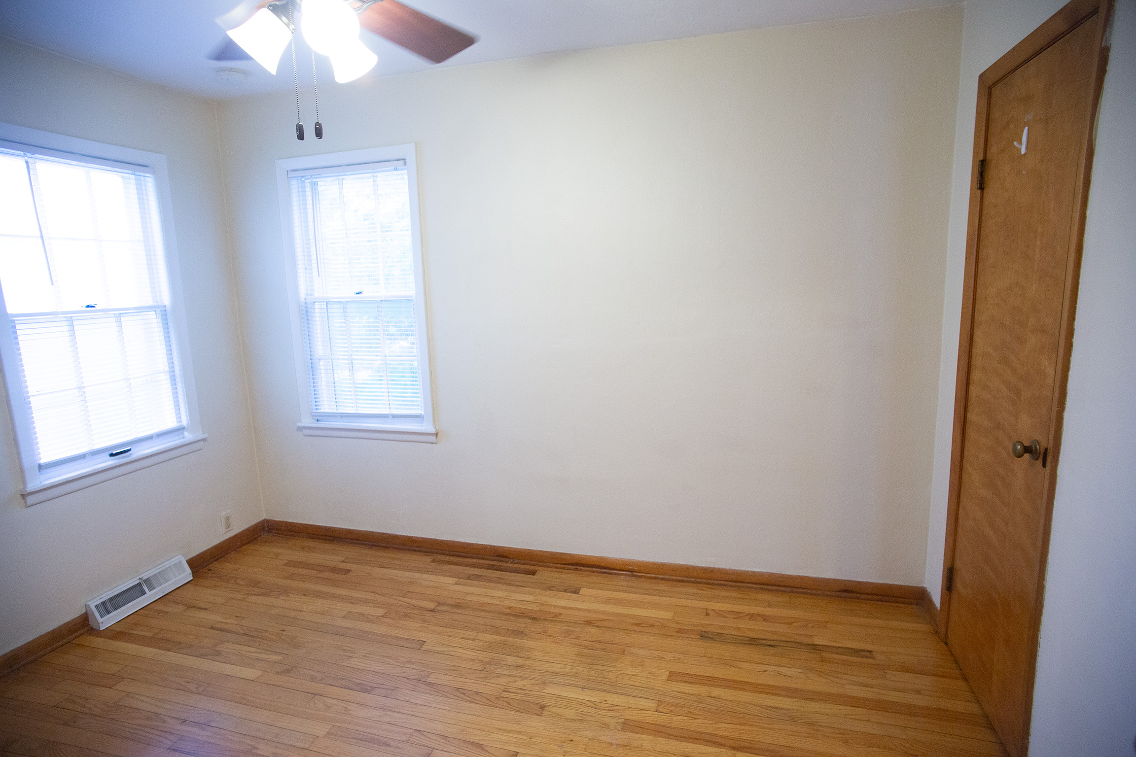 2527 E. Eastgate Lane Grant Properties