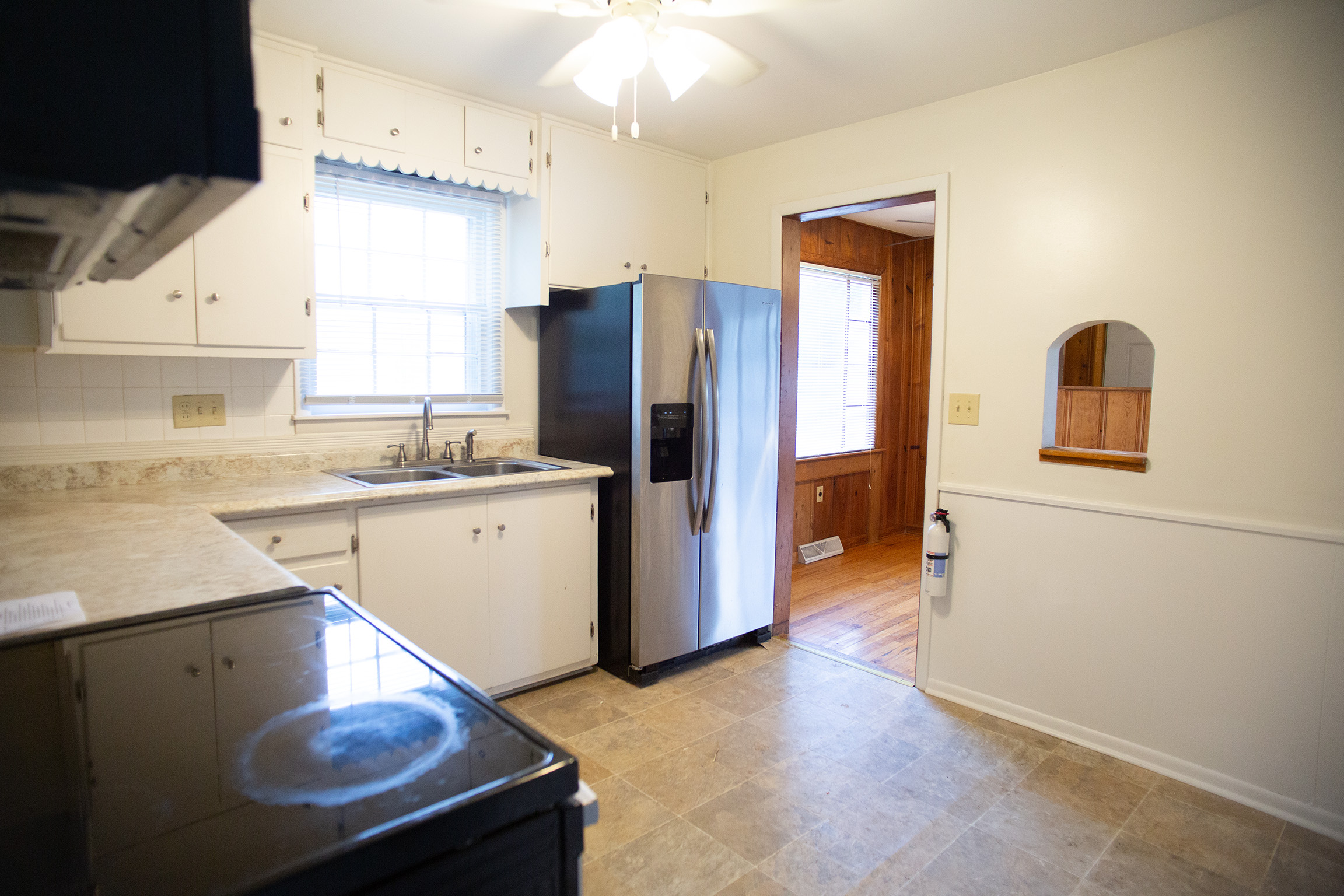 2527 E. Eastgate Lane Grant Properties