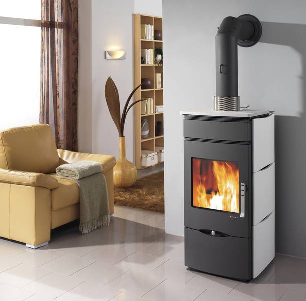 Poêle à granulés sans électricité Nando Faïence 8,5kW