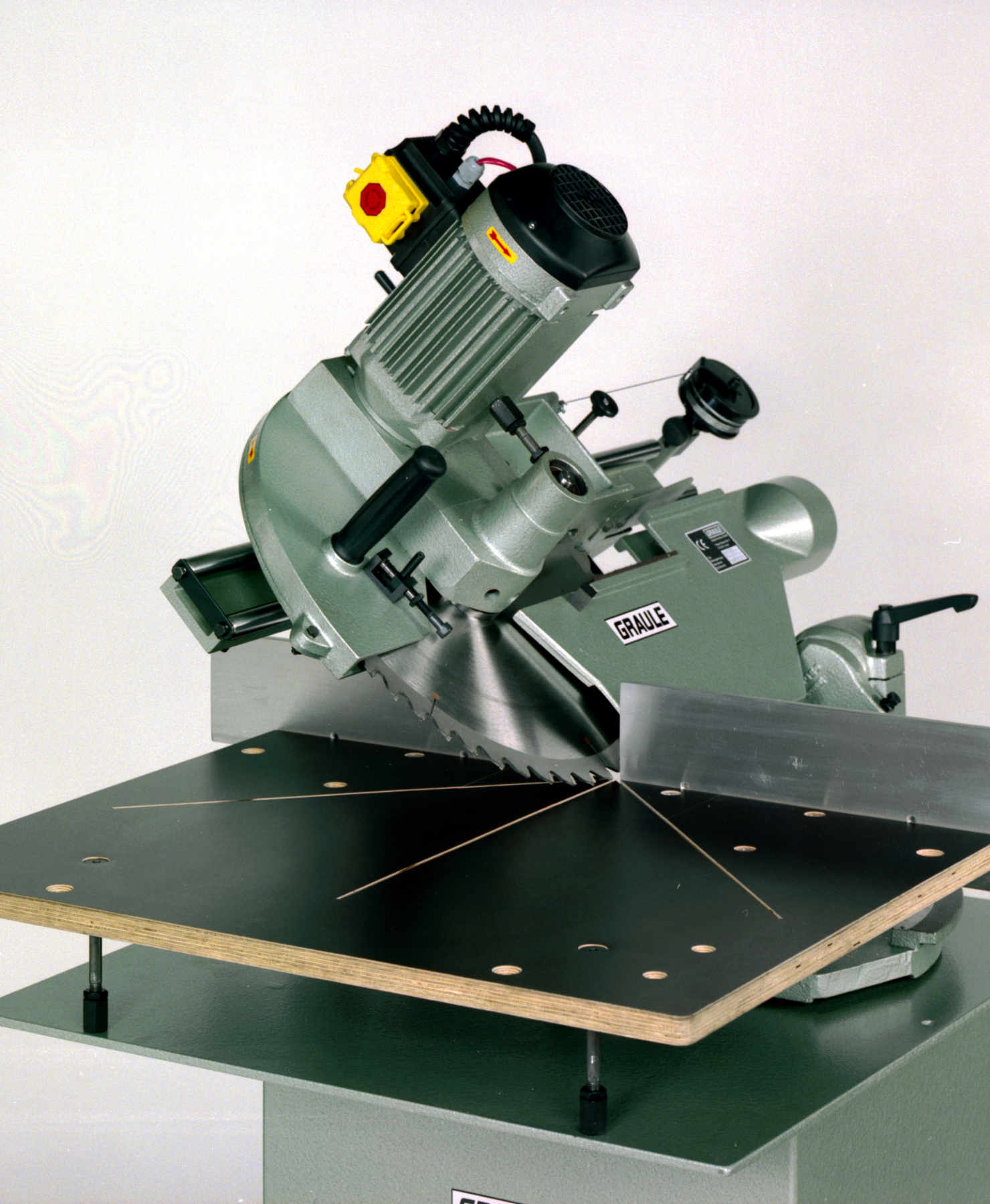 Graule Maschinen Radial arm saw