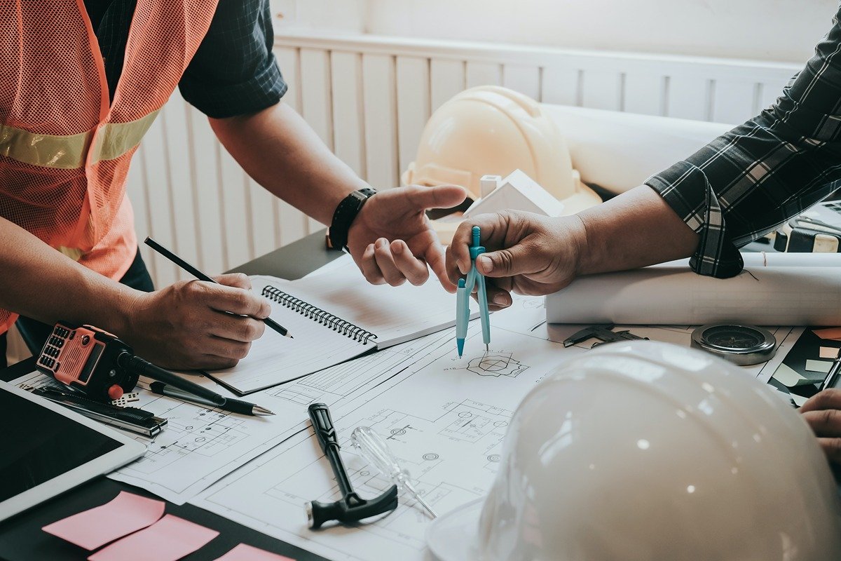 A Comprehensive Guide to Hiring a DesignBuild Contractor