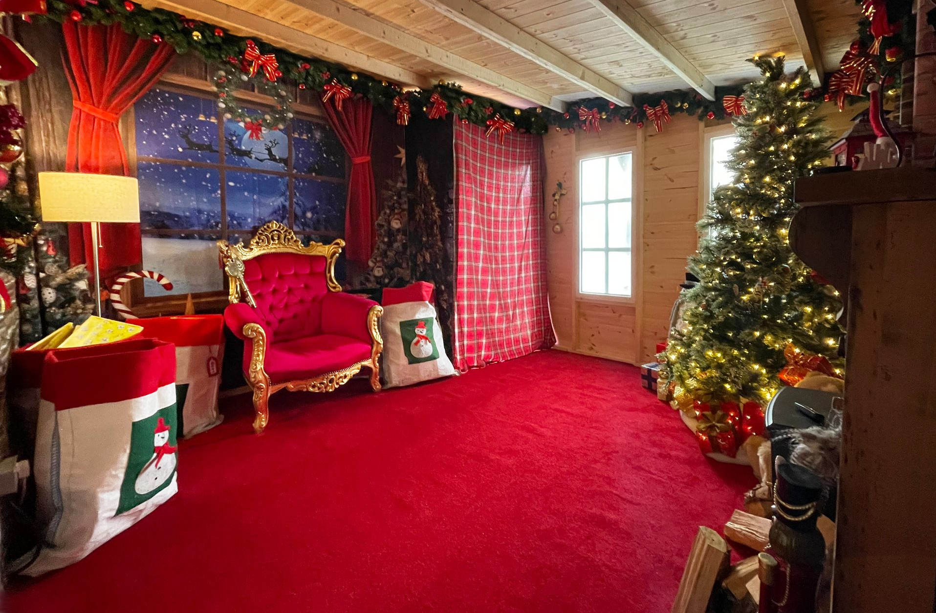 Christmas Grotto Outdoors Great Grottos Ltd.