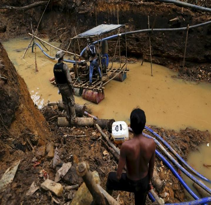 gold Mining in Amazon And Processing Mining Informations