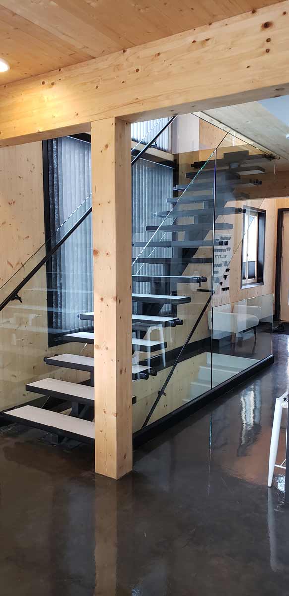 Open Riser Steel Mono Stringer Glass Railing Stairs, Spindles & Railings