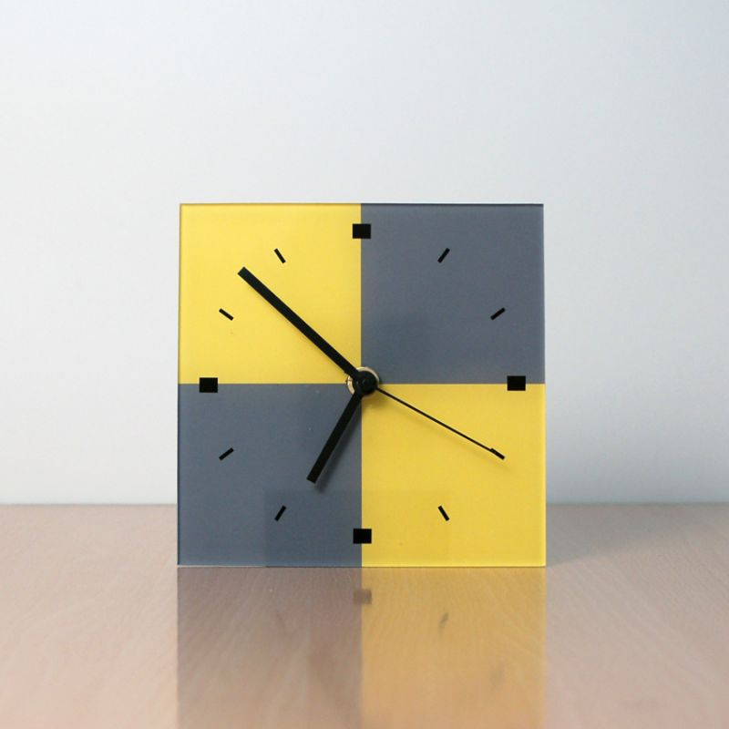 table clock design AGV grecaridea