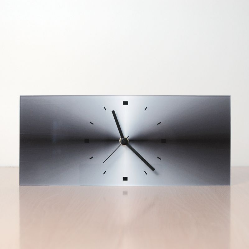 table clock design CGR grecaridea