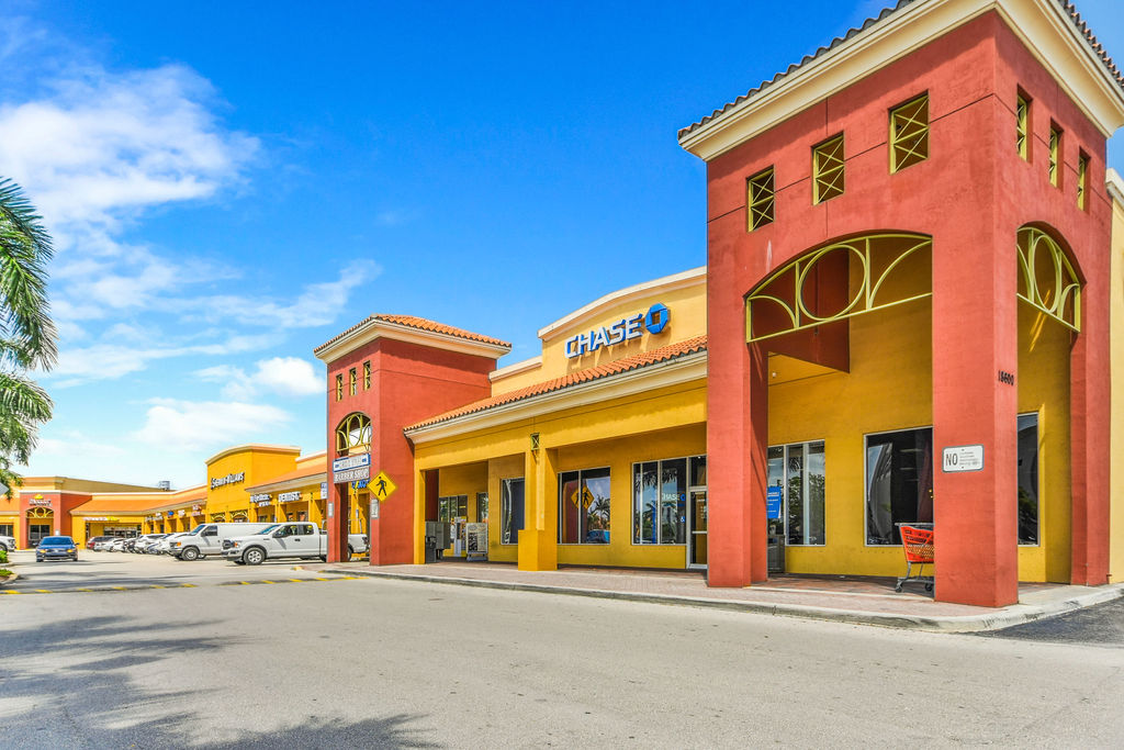 General Real Estate Corporation Sedano’s Plaza