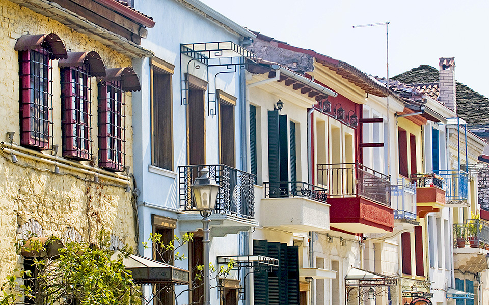 A Weekend in Ioannina with Ample Charm