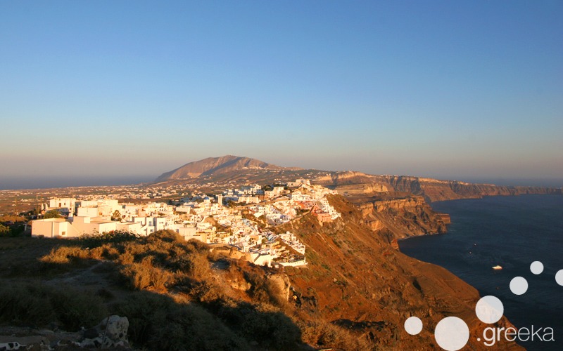 Santorini hiking the scenic hike from Fira to Oia Blog