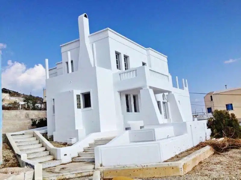 Single House Santorini 200 sq.m FOR SALE SANTORINI GREECE