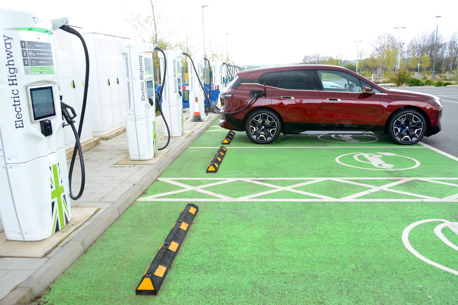 Can you tow a caravan with an electric car? GreenCarGuide.co.uk