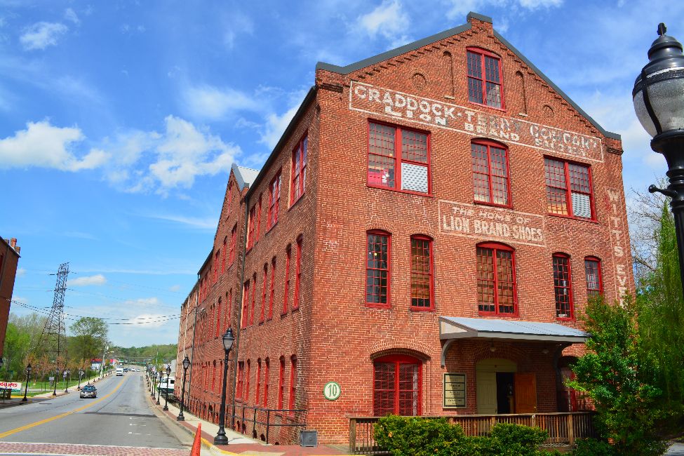 7 Ways To Shop Sustainably at Green Front Green Front Furniture