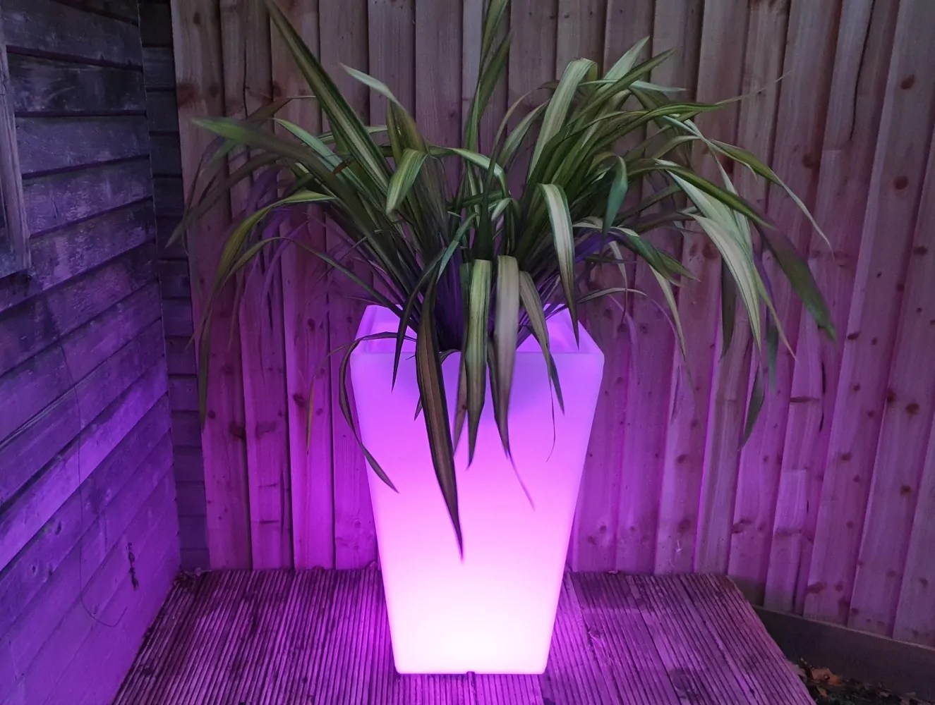 Illuminated LED Planter LARGE Taper Green Gardener