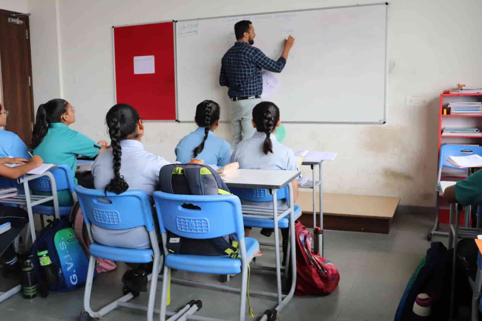 Green Vally International School