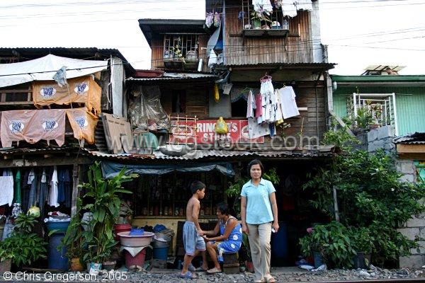 Housing in Santa Mesa, Manila, The Philippines(4608)