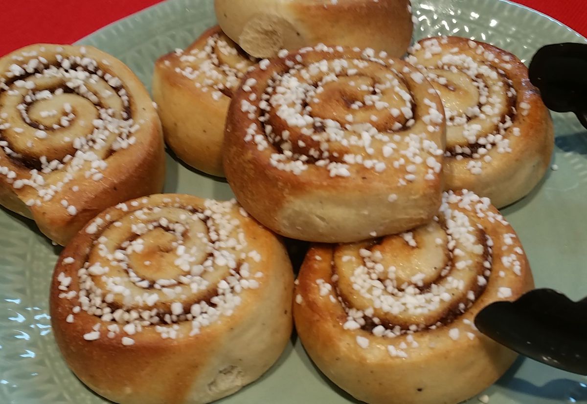 Ikea Food - Kanelbullar Cinnamon Buns - The Gregory Cooper & Family Blog!