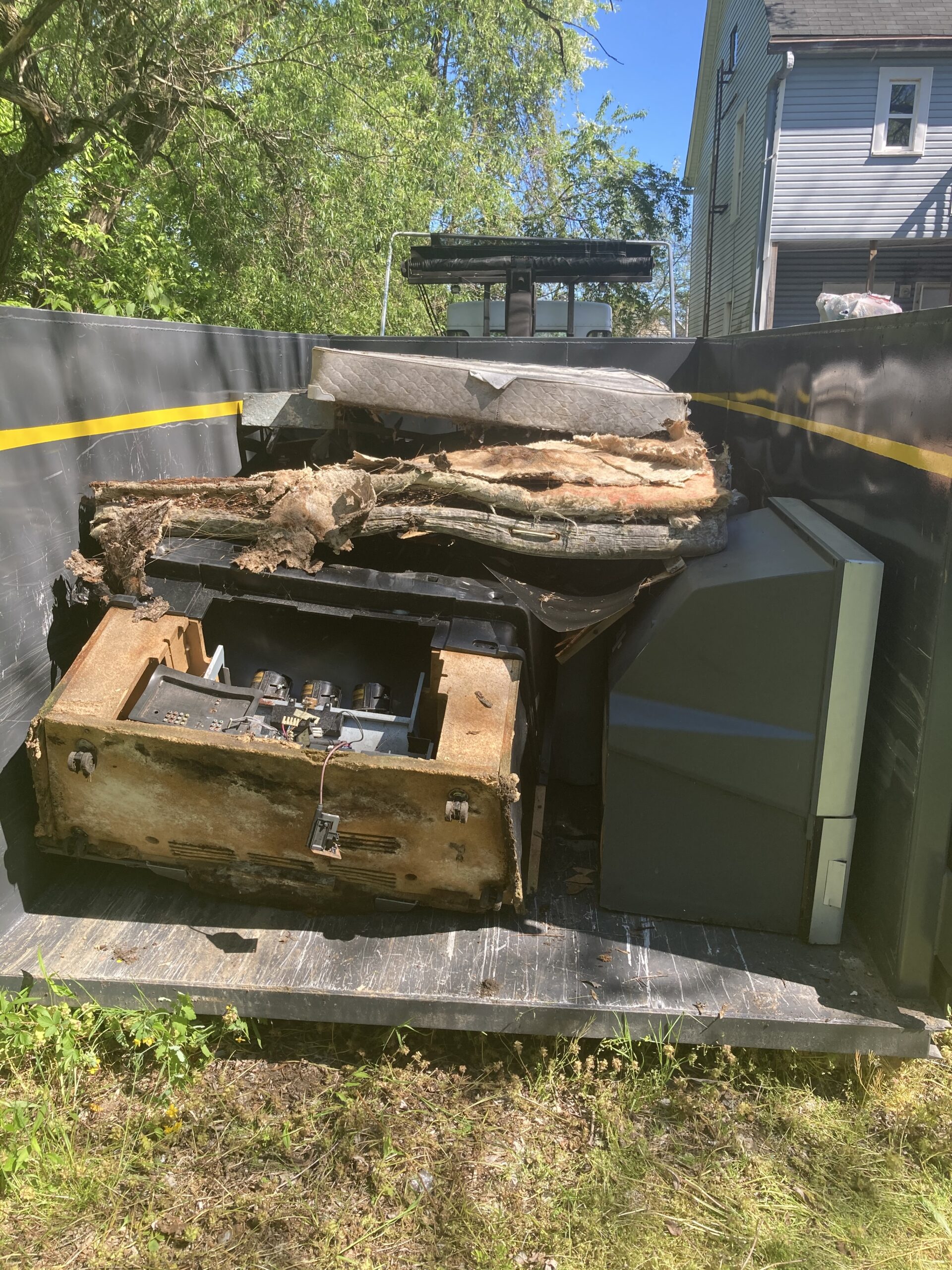 Residential Home Dumpster Rentals in Akron, Ohio