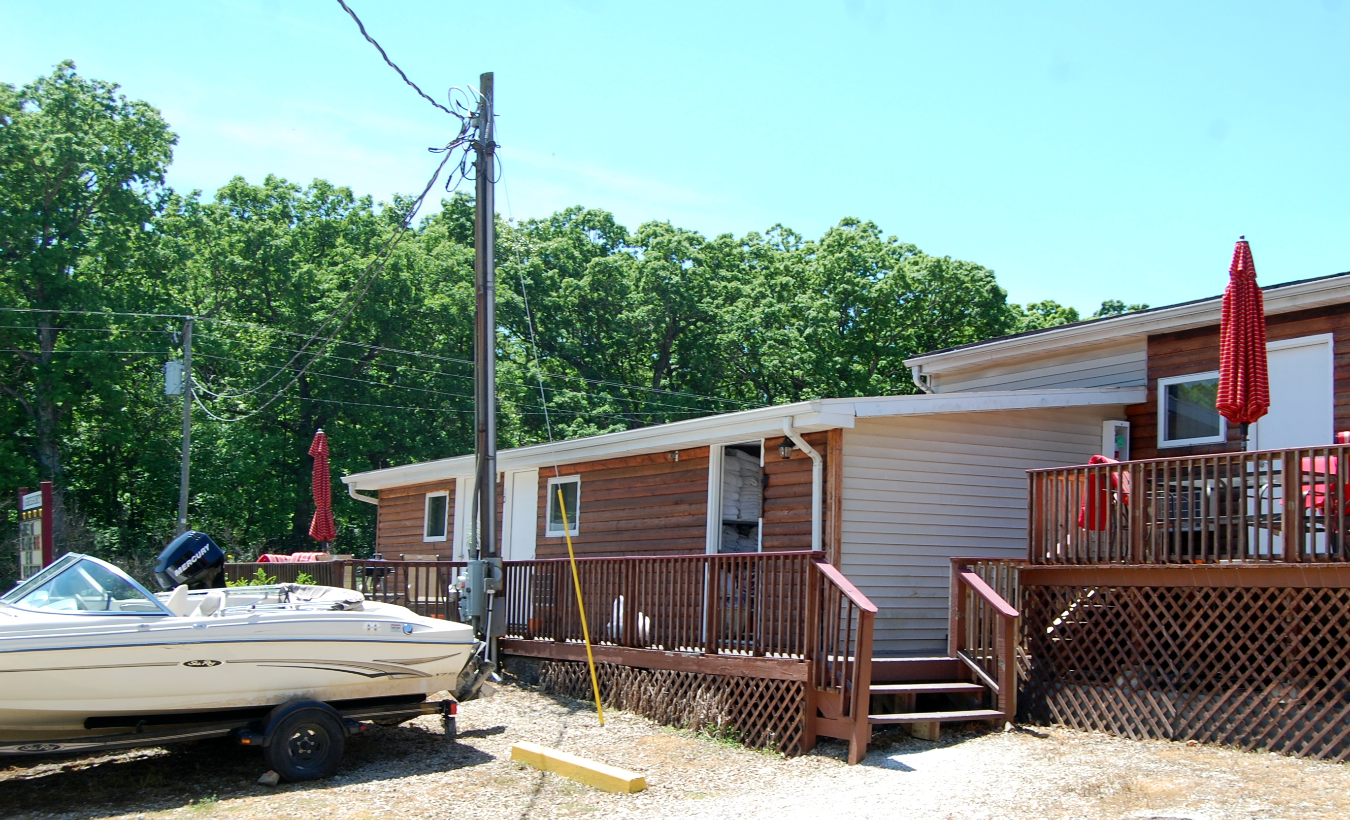 Gregory's Resort Motel and Cabins