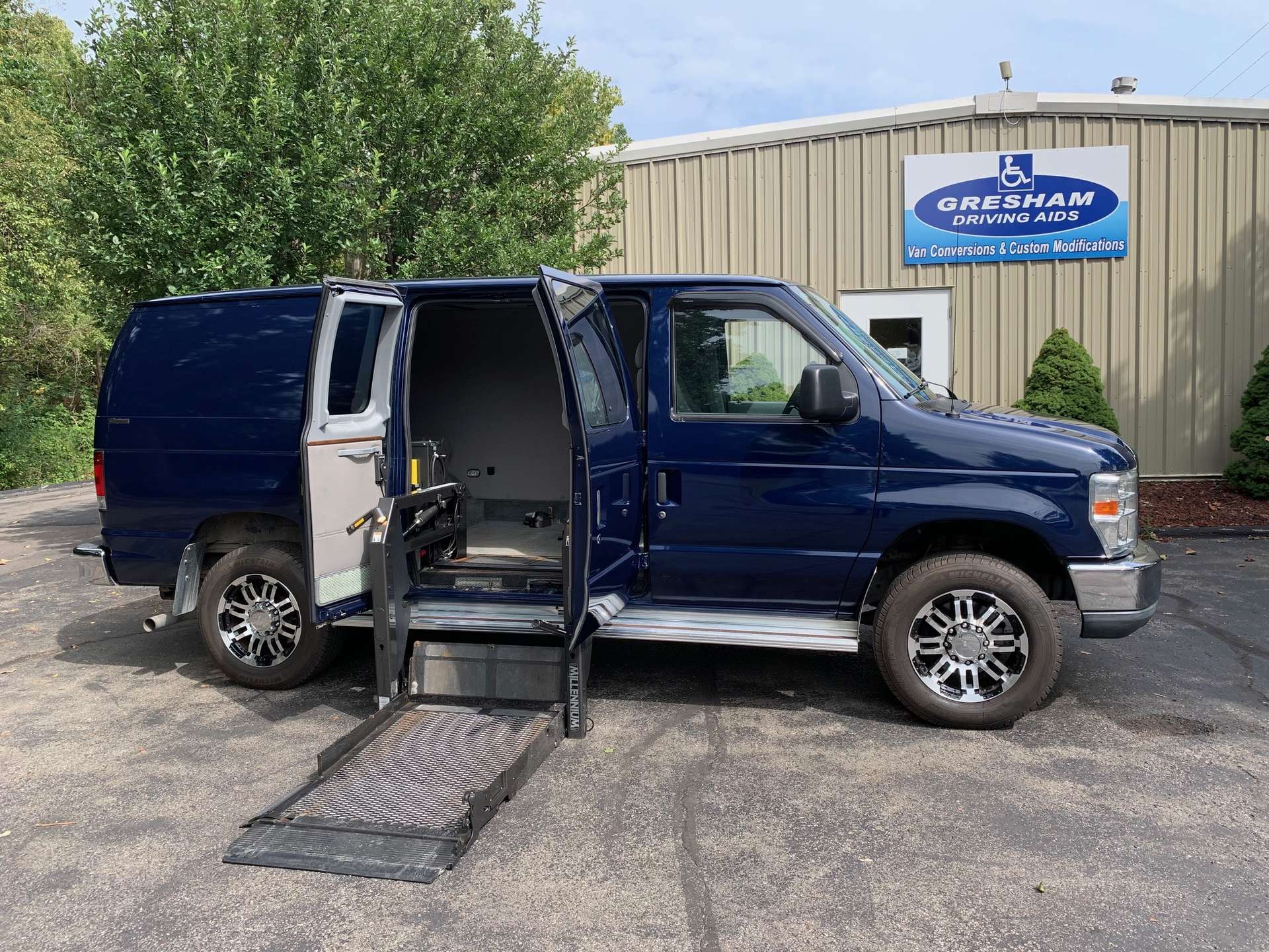 2010 Ford ESeries Van Stock W7514 Wheelchair Van For Sale