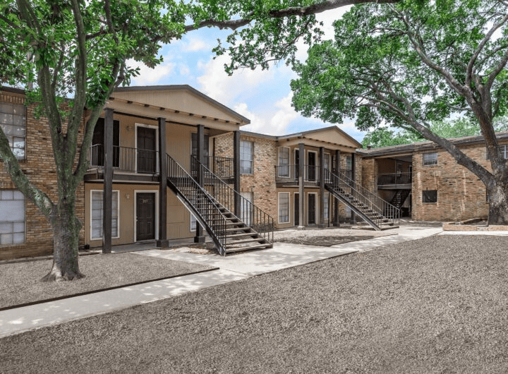 Broadway Park Apartments Greystone