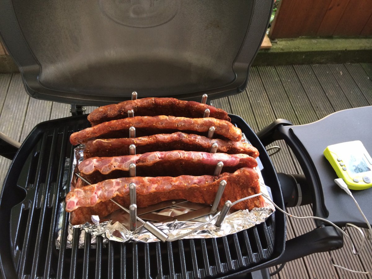 Einweihung Weber Q 1400 mit 321 Ribs Grillforum und BBQ www