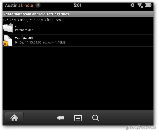 How to Prevent the Kindle Fire from Automatically Changing Backgrounds