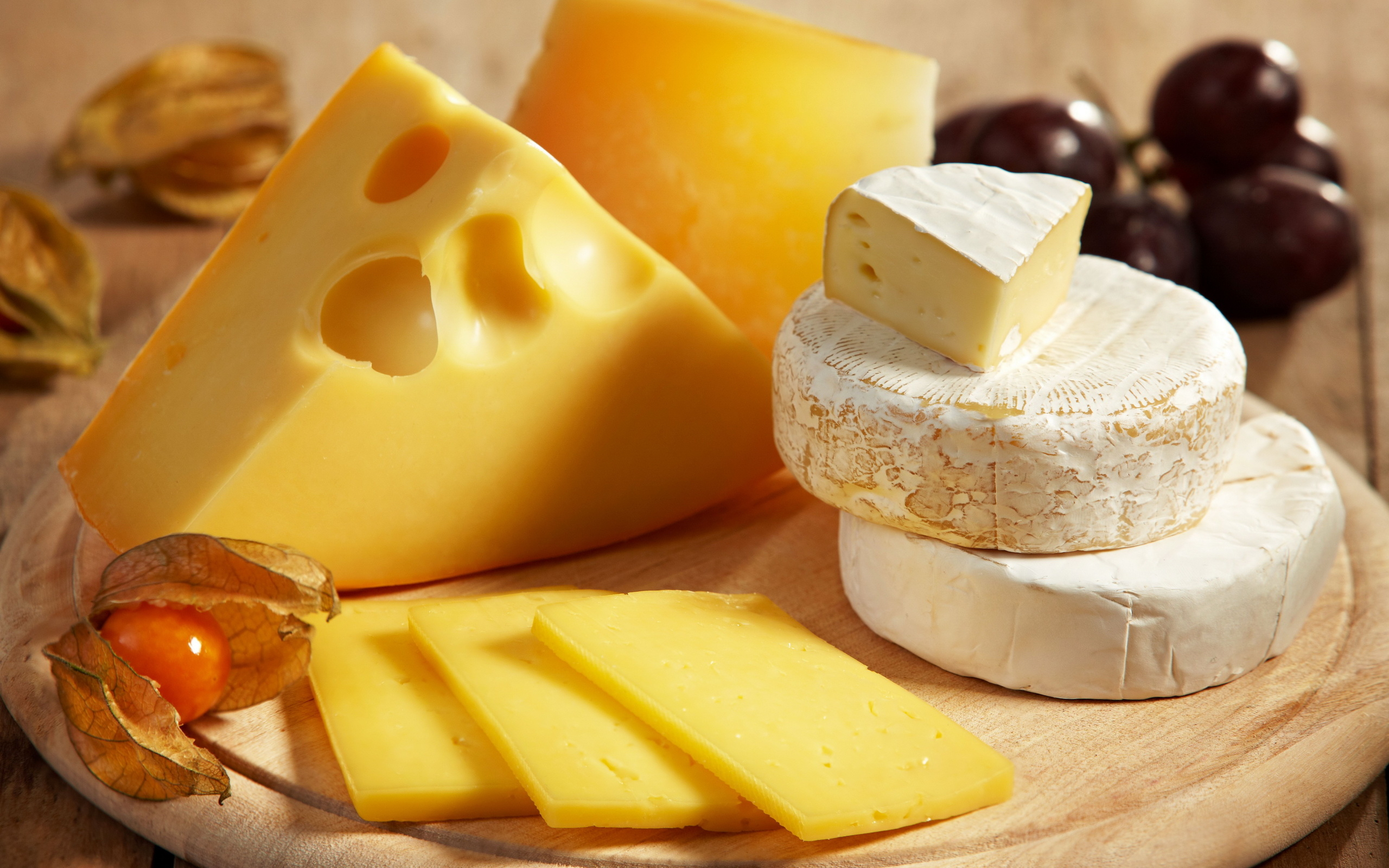 Cheese Serving and Storage Tips Blog »