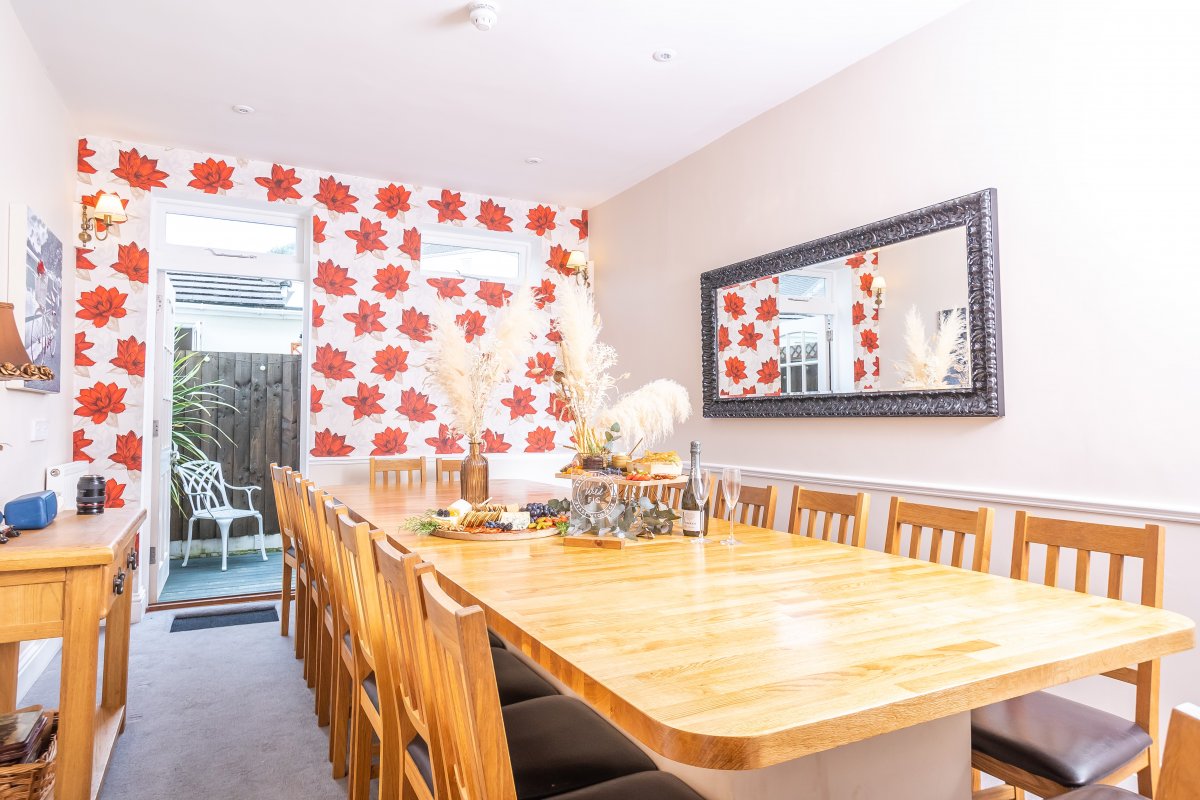 Newbridge Town House, Bath For mid week breaks