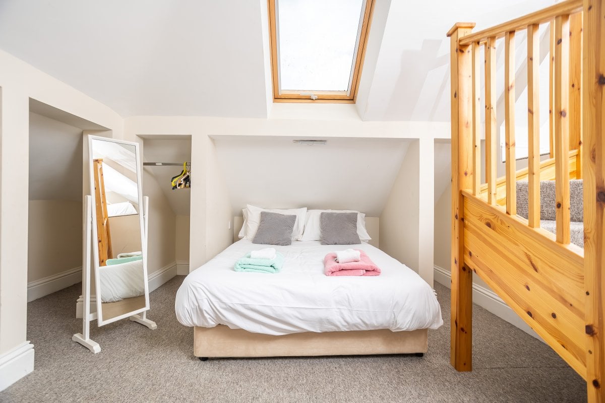 Newbridge Town House, Bath For mid week breaks