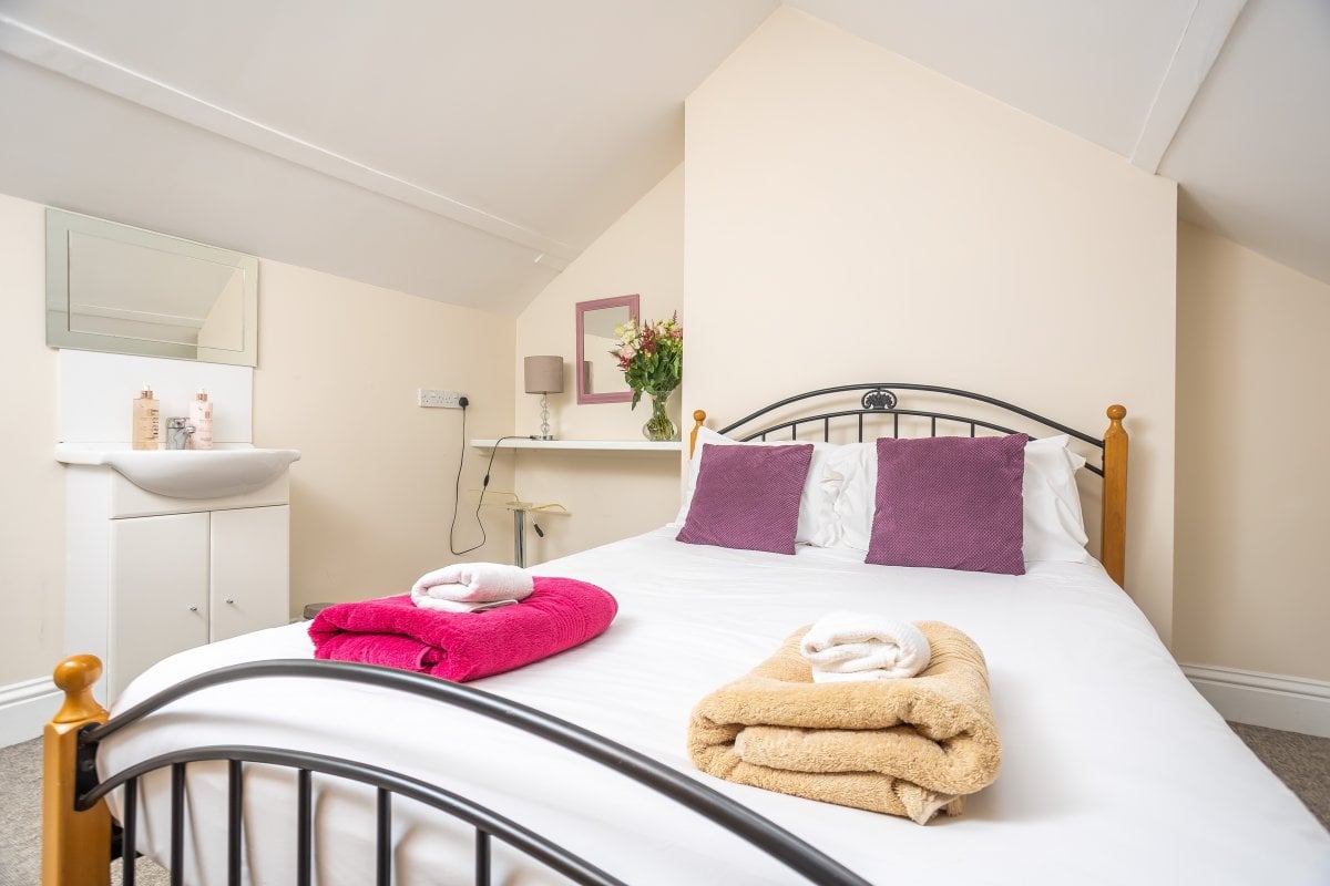 Newbridge Town House, Bath For mid week breaks
